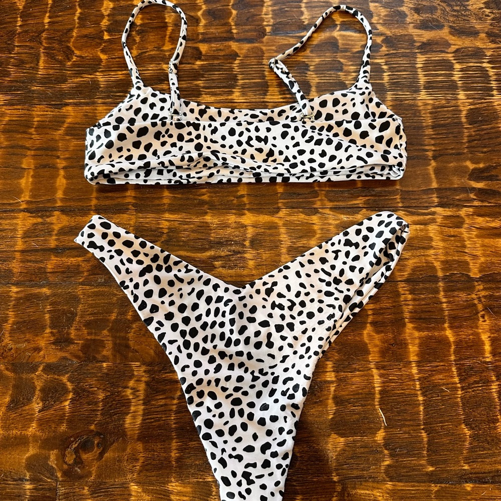Leopard Print Bikini Set - Picture 3 of 4